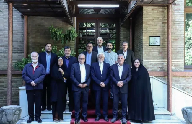 راه نجات کشور در تفکر اصلاح‌طلبی است