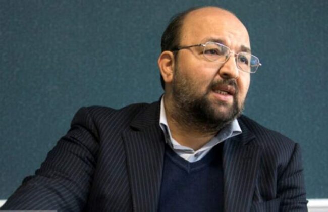 جواد امام:تحریم جیب تندرو‌ها را پر کرده است