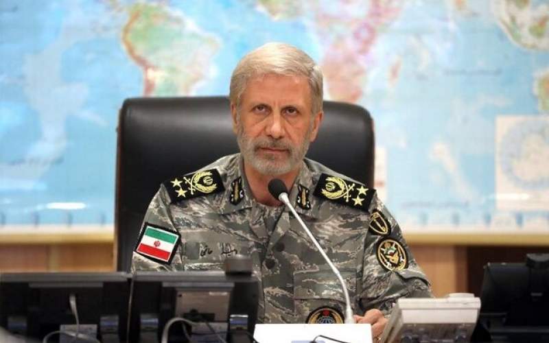 فرمانده کل ارتش: ما برای پیروزی خواهیم جنگید