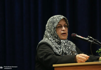 همبستگی فعلی حول محور ایران، دفاع از وطن و تمامیت ارضی است