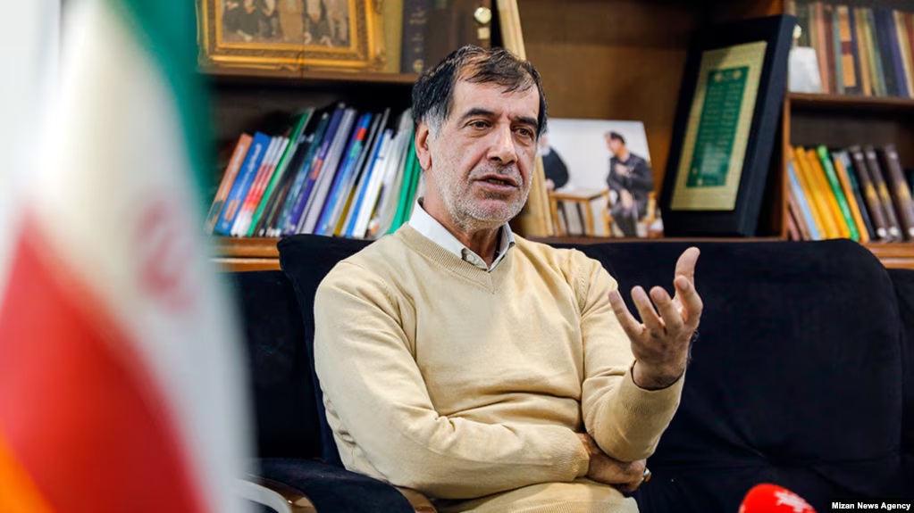 شهید باهنر هم اعتقادی به حجاب اجباری نداشت