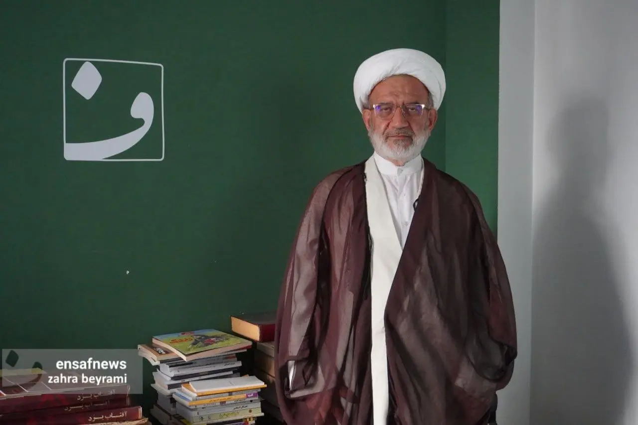 احمد عابدینی: سگ پاک است