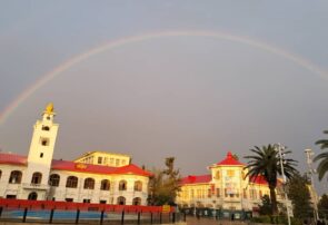 رنگین کمان زیبا بر فراز شهر رشت+فیلم