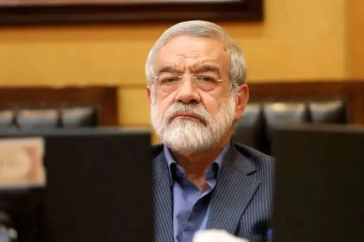 علت کمبارشی از نظر نماینده مجلس: پزشکیان مقصر است که با قانون حجاب مخالفت کرد