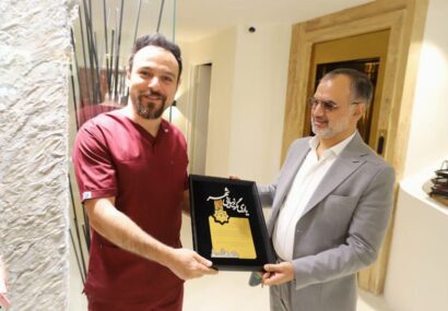 حرکتهای خودجوش زیر ذرهبین شورا/ بازدید و تقدیر رئیس شورا از چهرههای مردمی زیباسازی و نورپردازی شهررشت حرکتهای خودجوش زیر ذرهبین شورا/ بازدید و تقدیر رئیس شورا از چهرههای مردمی زیباسازی و نورپردازی شهررشت