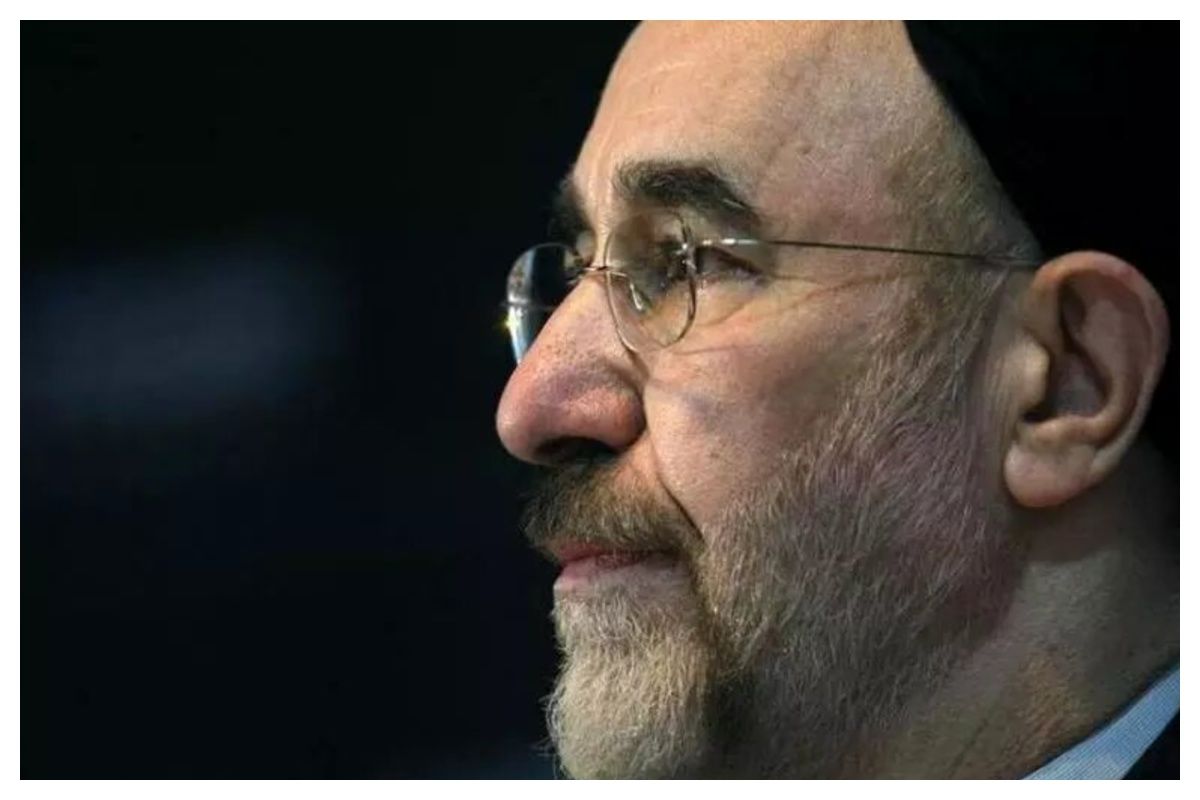 سید محمد خاتمی: اگر شیوه حکمرانی در داخل و نسبت به خارج اصلاح نشود با تهدید بزرگ مواجه می‌شویم/ بحرانی که اینک کشور با آن رو‌به‌روست، سابقه نداشته است