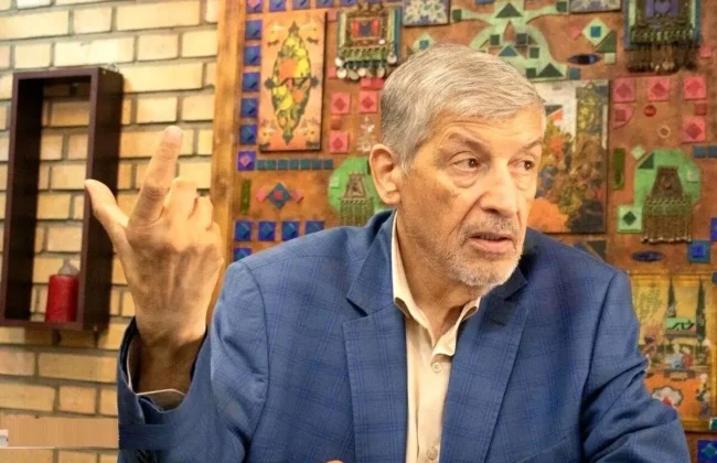 چنانچه رهبری تشخیص دهند، می‌توان اصلاحاتی در قانون اساسی داشت