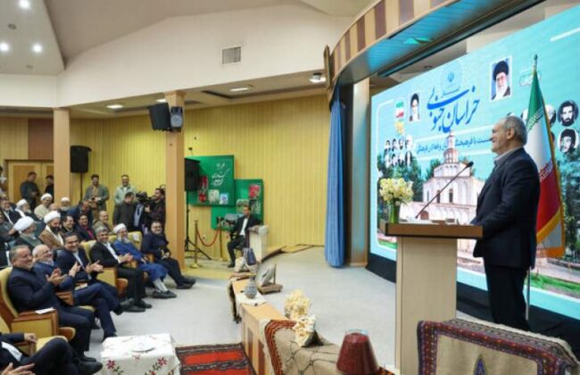 رئیس جمهور: تصور اینکه فقط یک گروه حرف درست میزند، جهل مطلق است