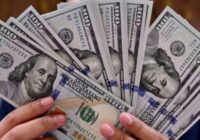 بانک مرکزی: ۱۵ نفر ۶ میلیارد دلار را ناپدید کردند بانک مرکزی: ۱۵ نفر ۶ میلیارد دلار را ناپدید کردند